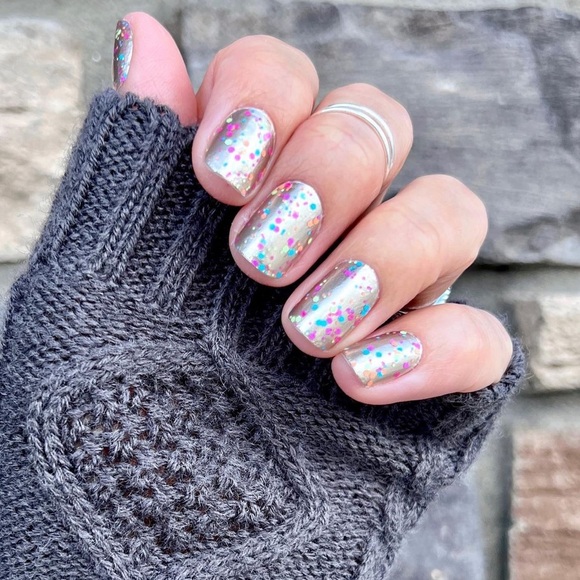 *Retired* Color Street: Botanical Burst | Pink Blue Glitter Clear Overlay Spring - Picture 10 of 14